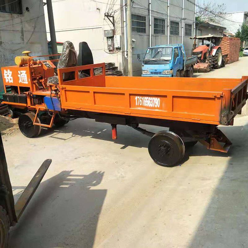 工程轨道运输车 铁路建设柴油驱动钢轨搬运车 轨道物料装载车