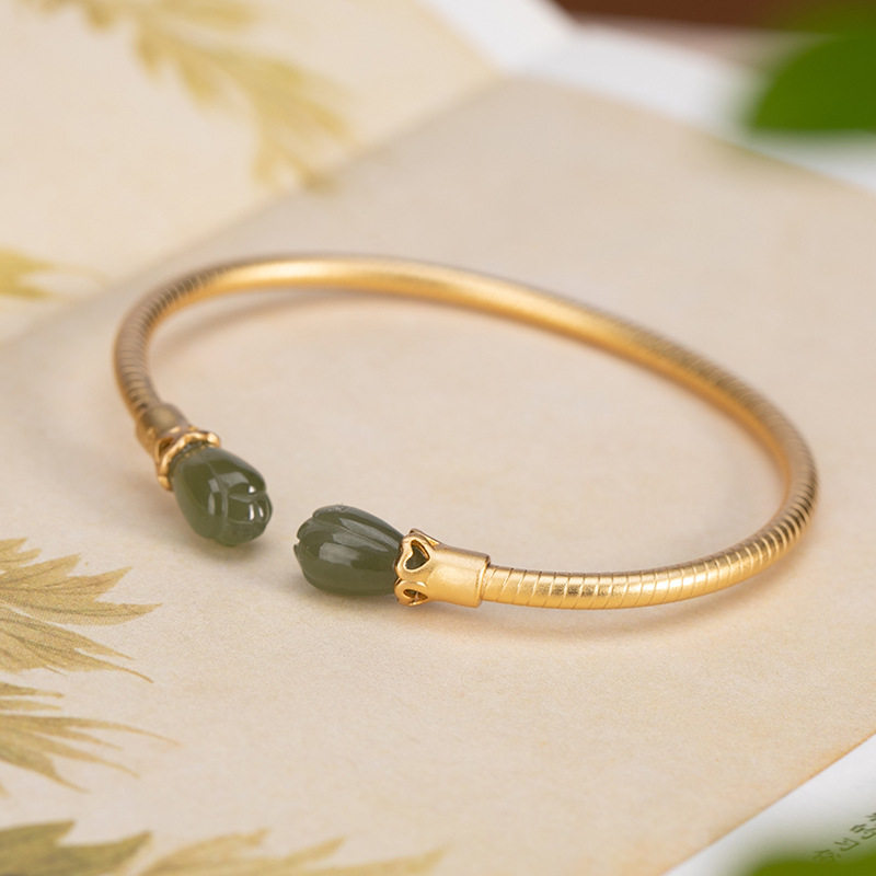 S925纯银古法金镶嵌天然和田玉白碧玉手镯小众高级感手环银镯子女