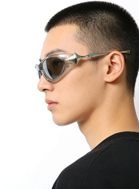 星芒设计元素环绕设计骑行墨镜UV400防紫外线辐射炫彩太阳眼镜