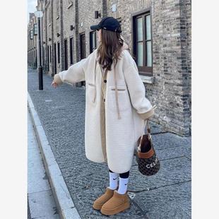 米色连帽羊羔毛大衣秋冬新款加厚韩系宽松慵懒中长款棉服毛绒外套