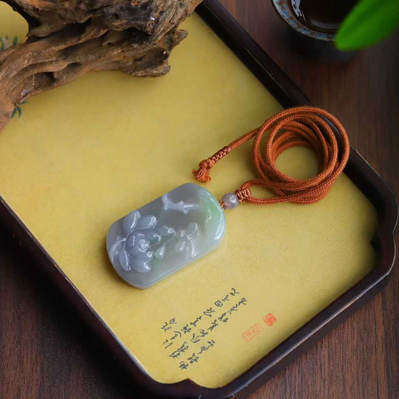 天然和田玉玉器工厂店青海料老料烟紫俏翠色玉石莲花吊坠挂件带证