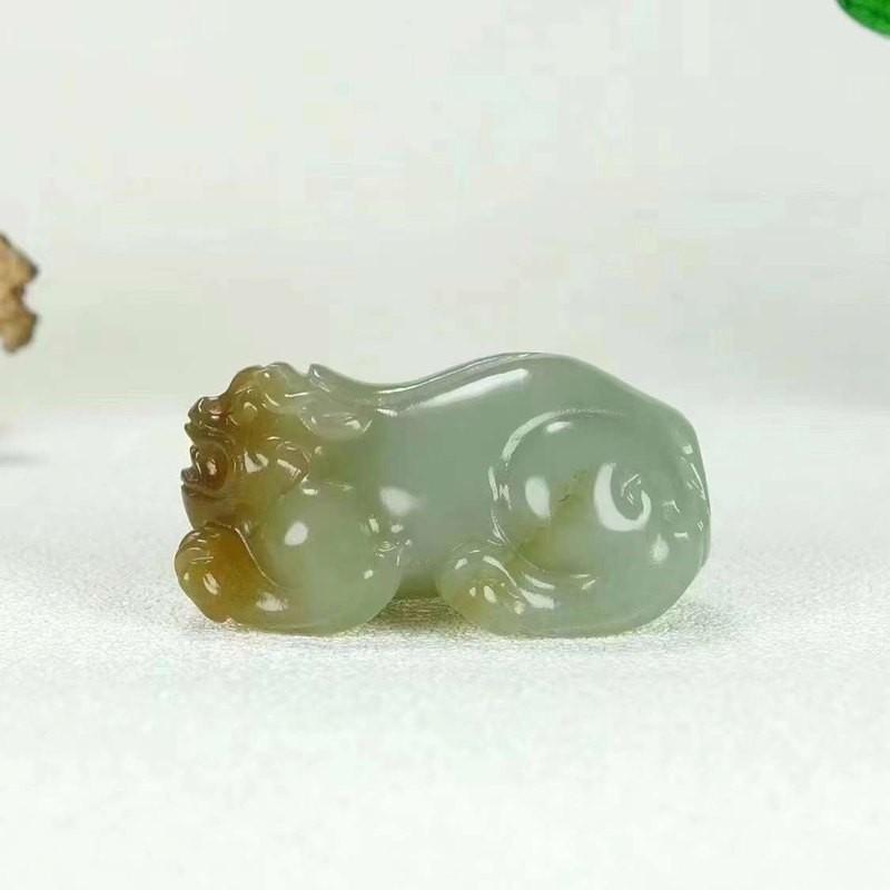和田玉供应链天然新疆和田玉且末料糖玉玉石貔貅吊坠男女款送证书