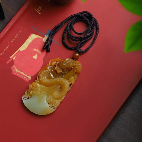 天然和田玉玉器工厂新疆且末料老料俏糖色玉石十二生肖龙吊坠挂件