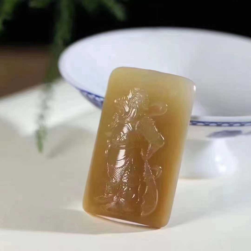 天然和田玉玉器工厂店新疆且末糖料老料玉石关公武财神吊坠挂件