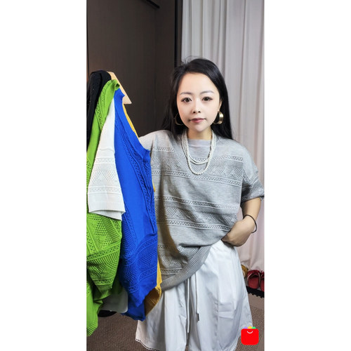8612# 慵懒风镂空T恤