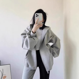 秋冬加绒加厚灰色卫衣外套女装早春连帽运动套装开衫女款2026新款