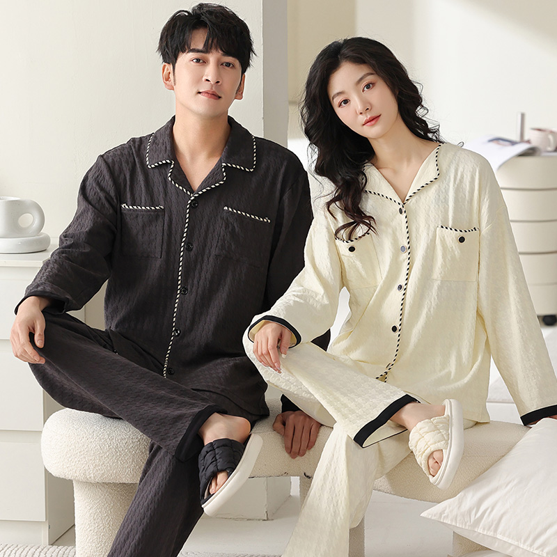 莱卡棉情侣春秋季睡衣开衫式卡通可爱休闲舒适长袖男女家居服套装