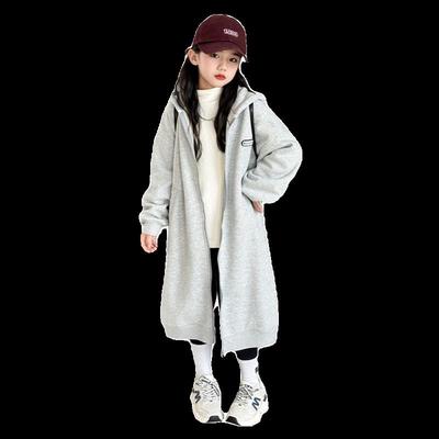 女童加绒外套秋冬款2024新款儿童洋气连帽长款冬装中大童开衫卫衣