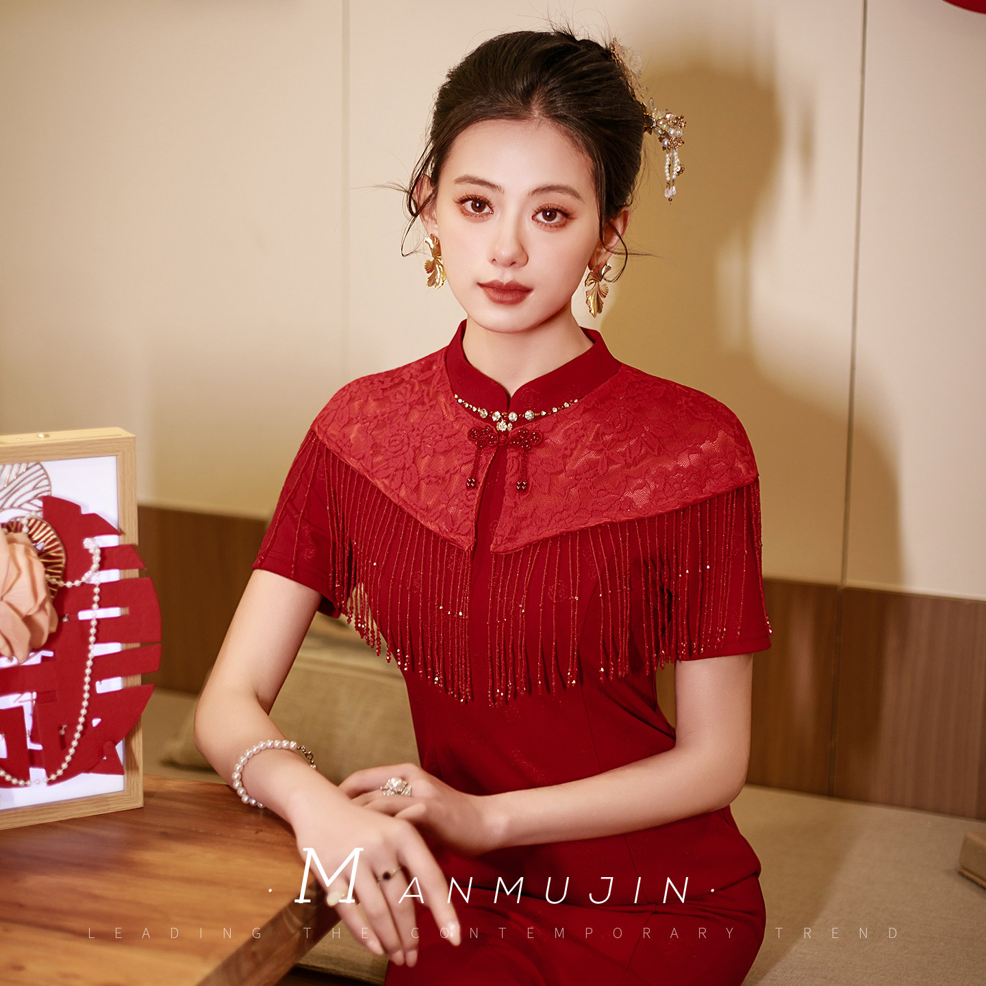 重工串珠流苏红色披肩新娘敬酒礼服订婚旗袍配饰圆领蕾丝云肩斗篷