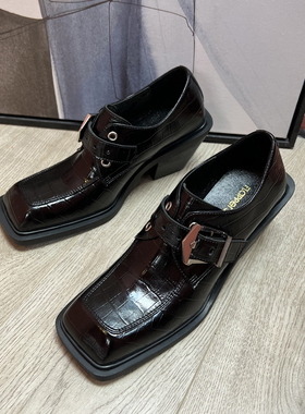 Flapper S 牛皮中高跟厚底乐福鞋