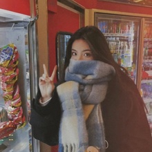 杨超越同款围巾蓝白马海毛拼色女冬季流苏加厚保暖百搭围脖潮