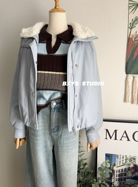 本巷衣涩短款加厚白鸭绒羽绒服