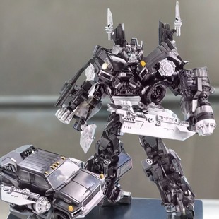 柱合金剛男孩益智6789歲禮物 鐵皮汽車機器人兒童變形玩具擎天領袖