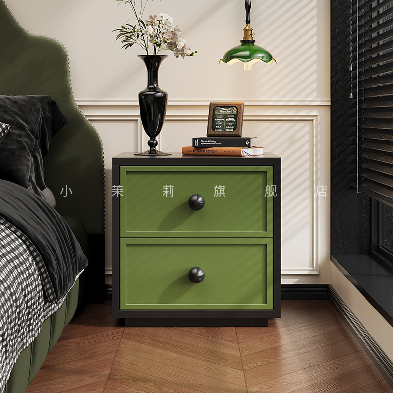 新款钢制床头柜法式中古风储物柜