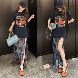 韩系一整套穿搭套装女卡通印花短袖T恤格文开叉半身裙两件套夏季