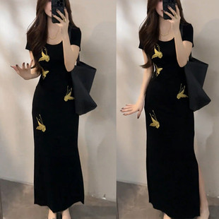 韩系复古蝴蝶印花短袖连衣裙女春夏法式气质修身显瘦开叉包臂长裙