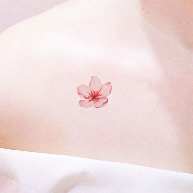 ins风手绘桃花花蕾花朵纹身贴防水男女持久清新梅花樱花性感锁骨