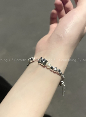 冷淡风珍珠黑胆石拼接手链