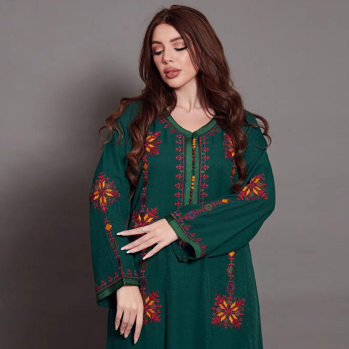 女外贸长袍刺绣绣花大码Dress