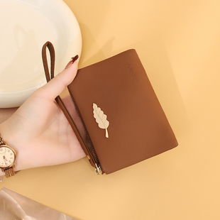 短款钱包女2026新款软皮质感零钱包卡包一体便携轻便折叠小钱包