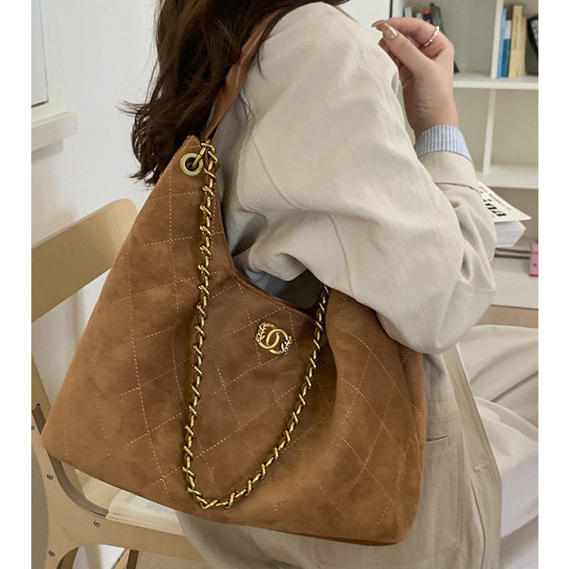 麂皮菱格斜挎包2025新款超火链条小香风单肩包大容量复古斜挎包包