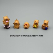 秒发微景观摆件创意可爱卡皮巴拉水豚公仔手办树脂工艺品汽车