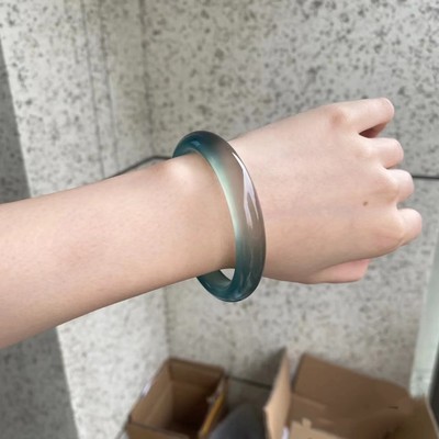 冰种库里蓝玉髓扁手镯玛瑙