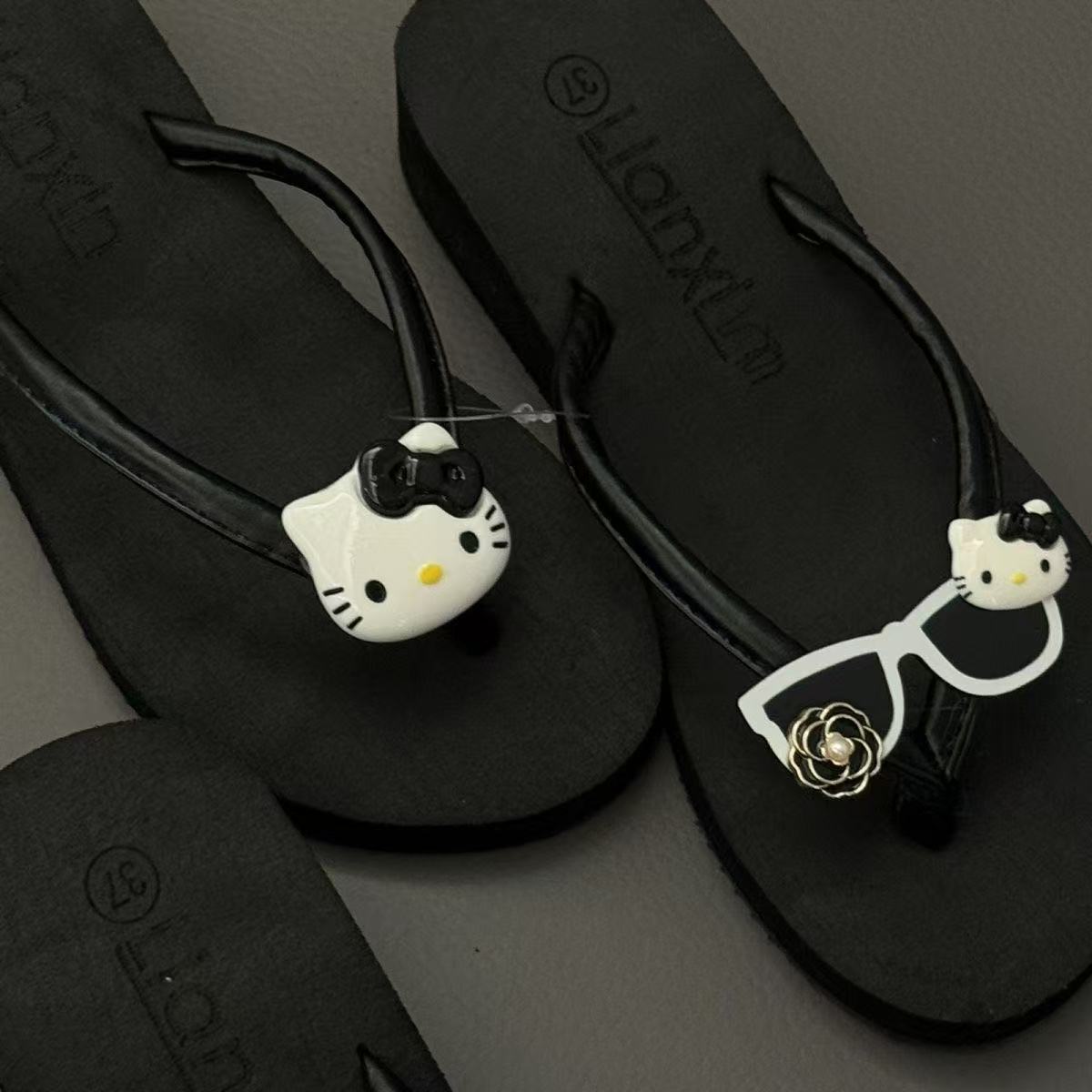 甜酷kitty人字拖鞋夏季海