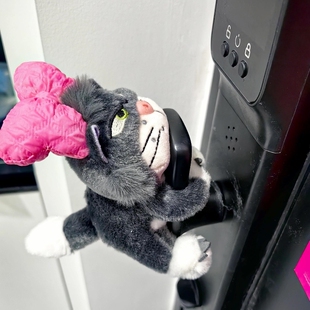 可爱路西法门把手防撞玩偶毛绒挂饰卧室客厅卡通公仔保护套装饰