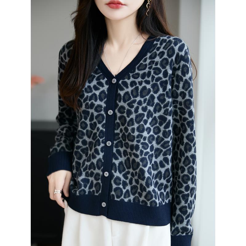 MONLOUVE2025款秋冬豹纹针织开衫女加厚宽松显瘦毛衣外套上衣洋气