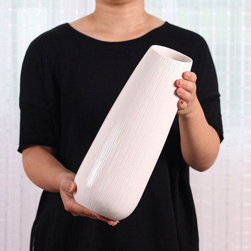 简约白色陶瓷大号银柳插花装饰