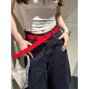 复古红色卡扣腰带女款2025新款配牛仔裤皮带小众设计感腰间配饰品
