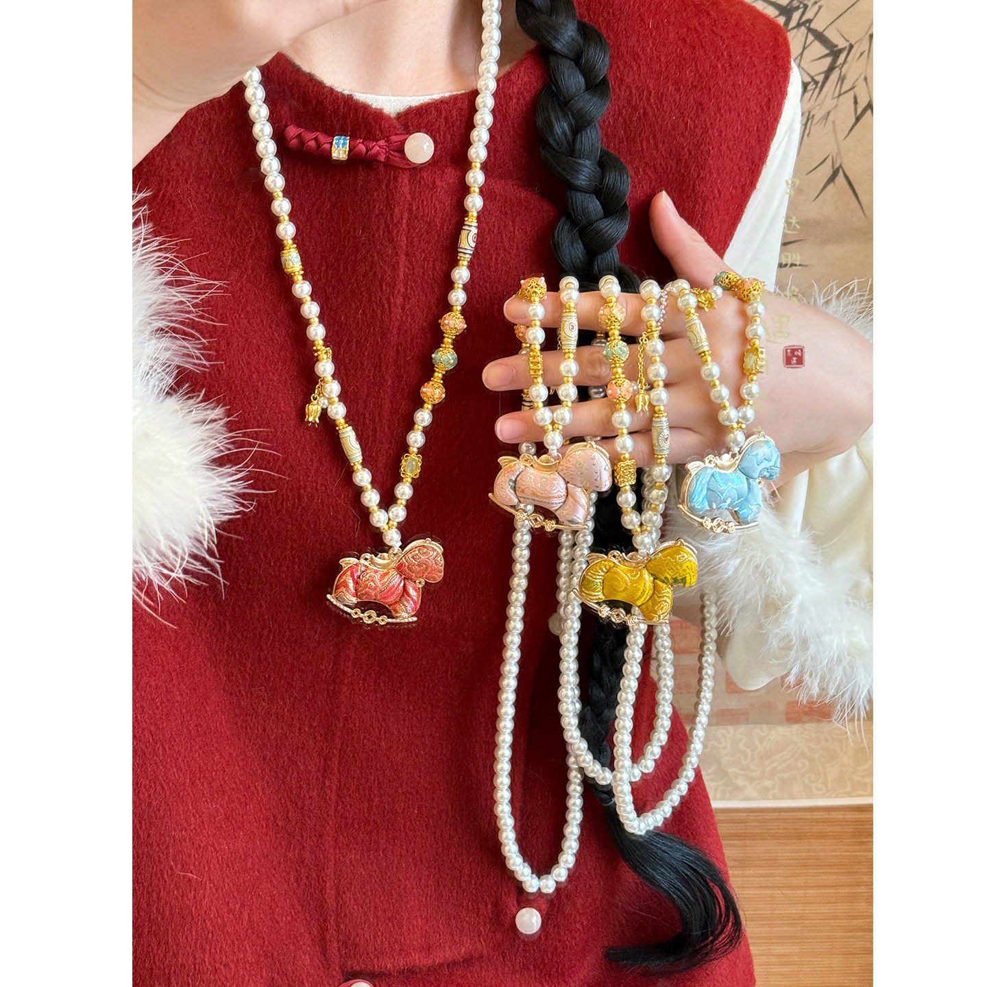 「福你上马」国风宋锦小马串珠项链女新中式本命年毛衣链马年配饰,饰品/流行首饰/时尚饰品新,项链,淘宝优惠券,粉丝福利购,淘宝优惠卷