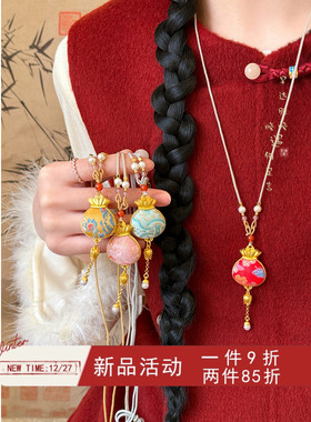 红色锦囊项链高级感国风毛衣链