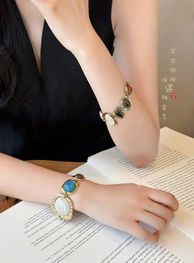 彩宝风立体手链复古中古个性