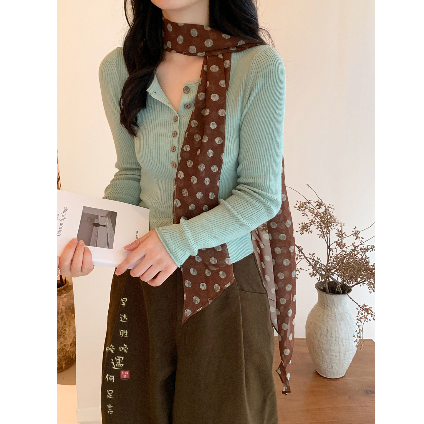 美拉德配饰！棕色波点丝巾女复古点缀系脖配饰高级感长条飘带围脖