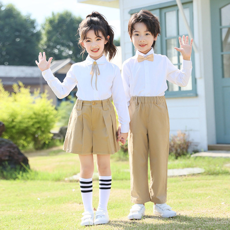 幼儿园校服套装儿童礼服新品卡其合唱表演出服小学生班服园服套装