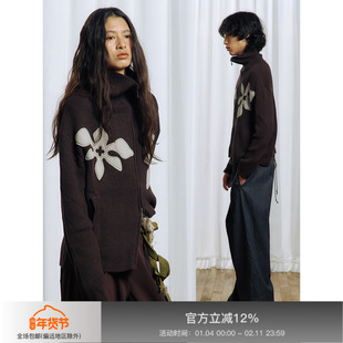APRIORITY先验 艾雅娜永不凋零的鲜花贴布绣高领拉链毛衣外套