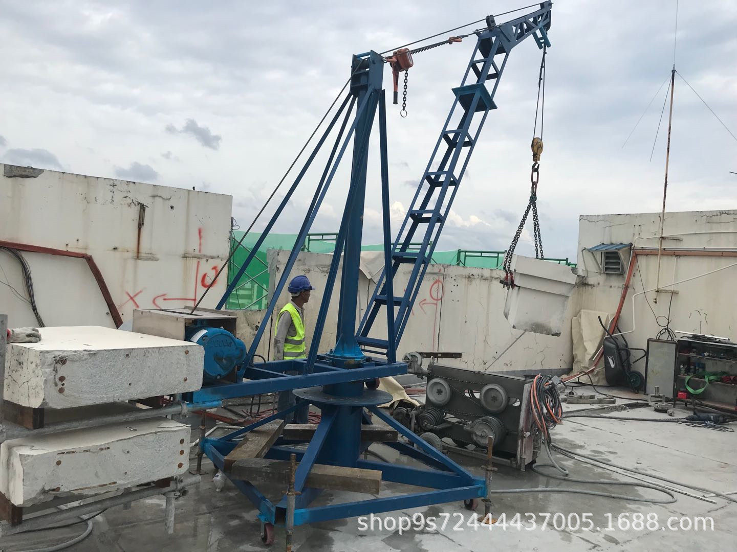 360度旋转 可移动装车卸货小吊机 悬臂式起重机 小型起重设备