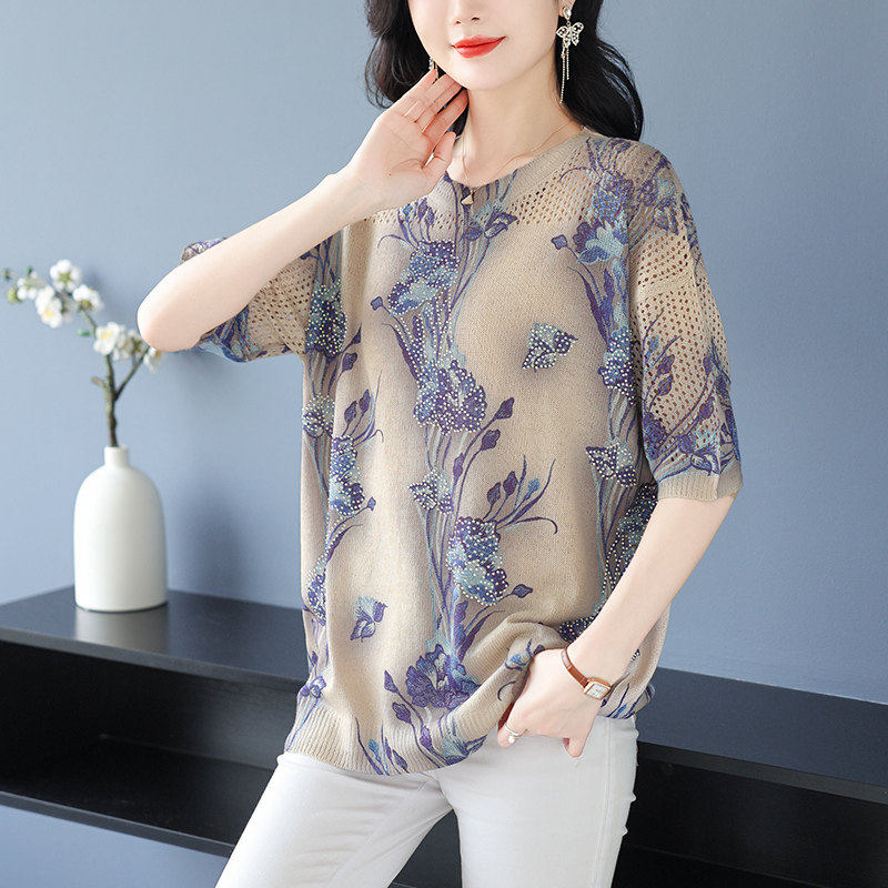 中年妈妈夏装桑蚕丝短袖t恤大码女装遮肚印花冰丝针织衫上衣200斤