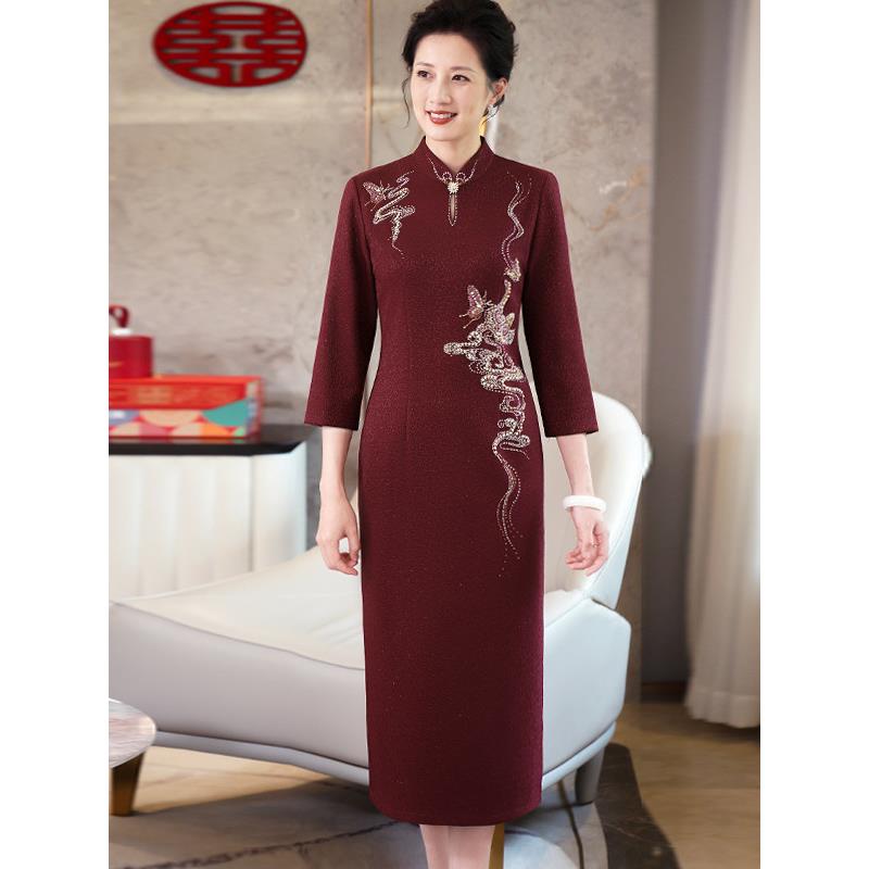 喜婆婆婚宴装2026新款胖妈妈旗袍裙子十月中老年高端连衣裙礼服女