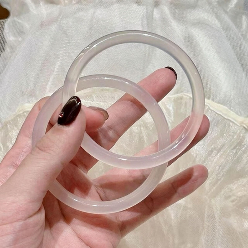 纯天然玛瑙手镯白月光玉镯女款