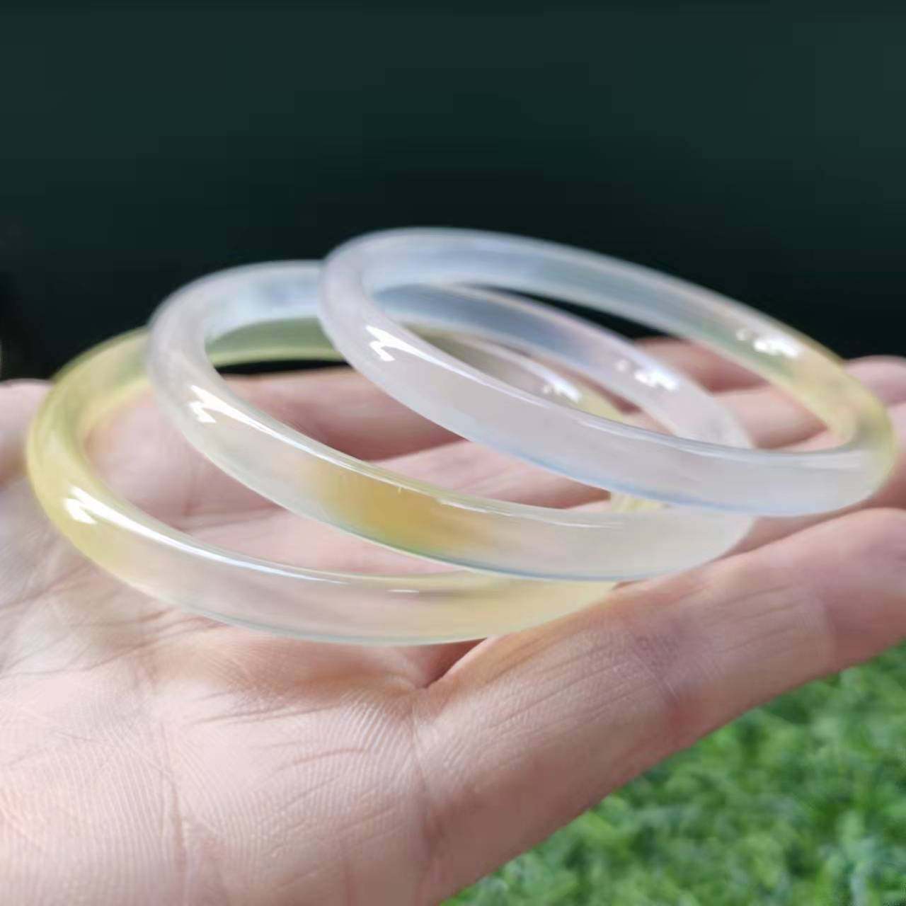 新疆精品金丝玉黄绿翠东陵玉手镯