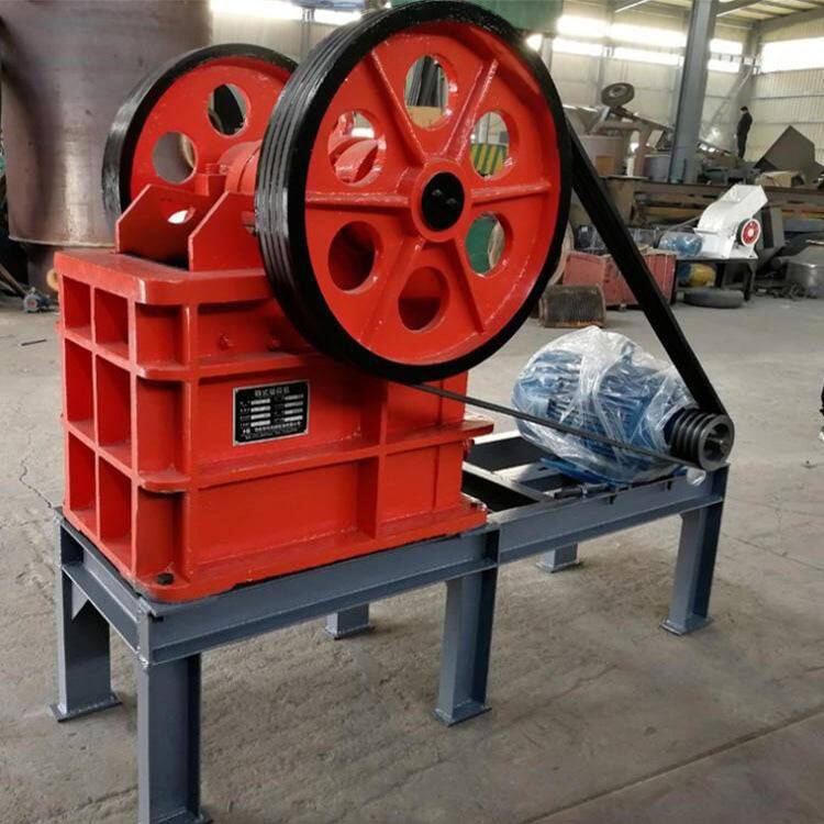 小型颚式破碎机 工业建筑垃圾粉碎机 鹅卵石河卵石制砂机 碎石机