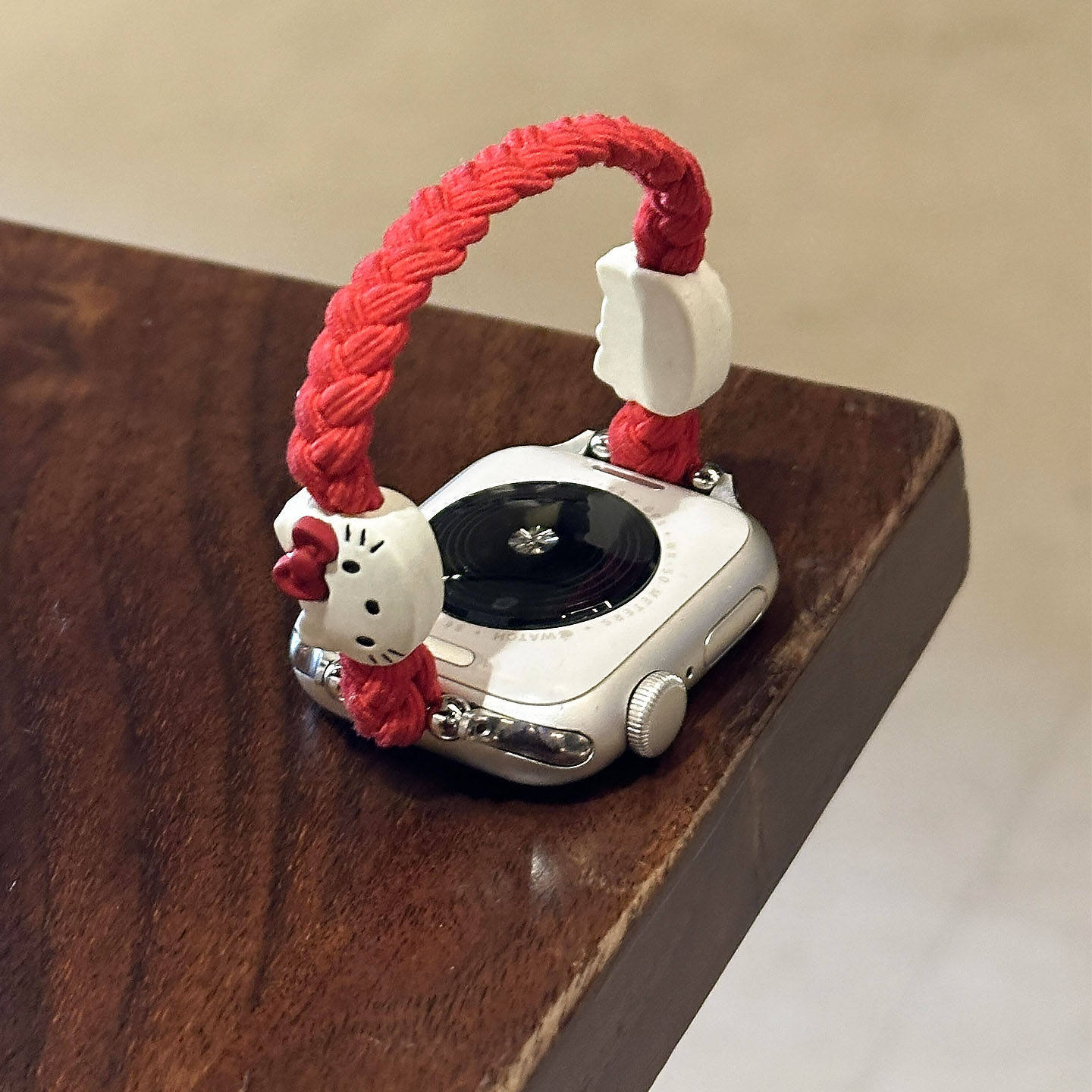 红绳猫咪表带女生高颜值适用于苹果iwatch小米手环弹力绳手表腕