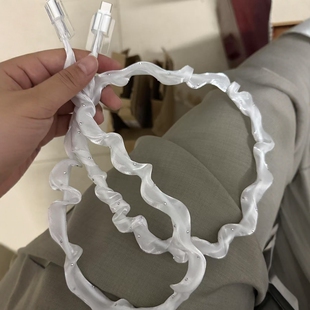 【很新的数据线套】ins创意镭射数据线保护套安卓苹果通用防折断