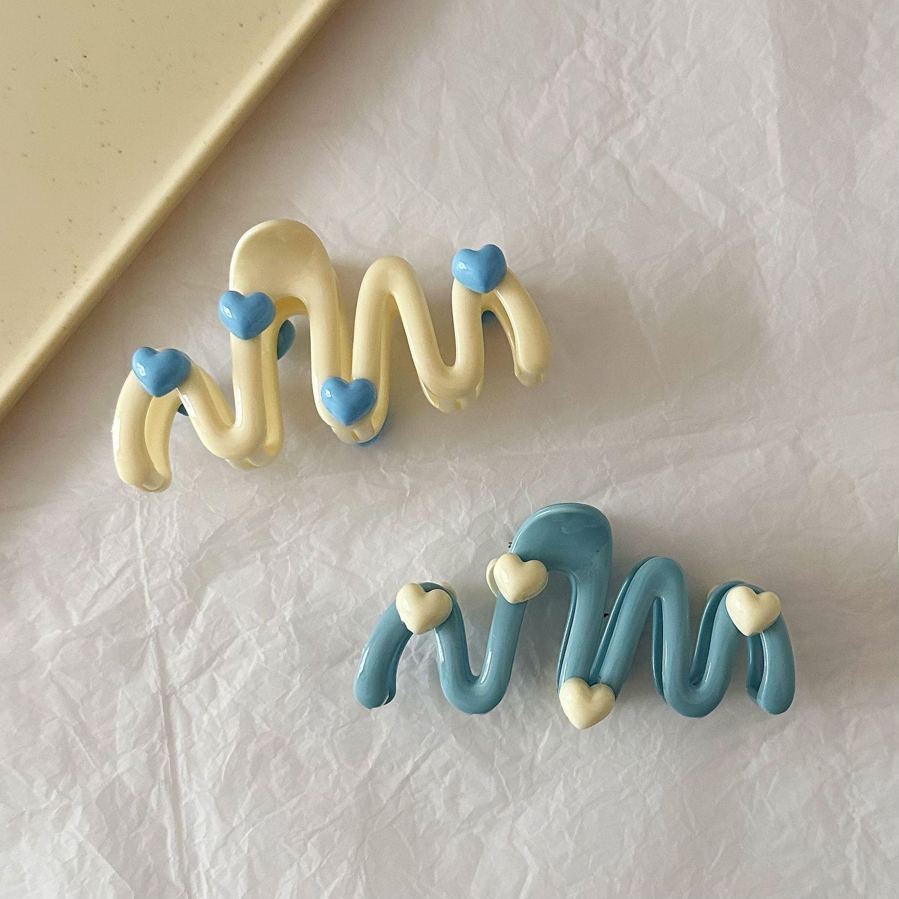 奶油爱心波浪抓夹大号发量多盘发