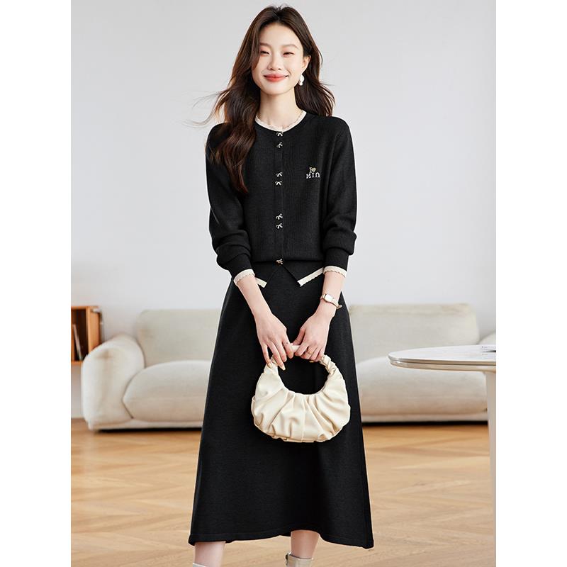 MONLOUVE针织连衣裙女士秋冬季2025新款套装裙两件套气质韩版高级