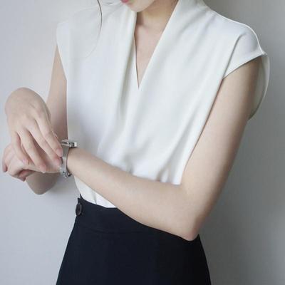 KATTERLLG时尚优雅绝美象牙白v领立裁短袖衬衫女夏季新款宽松百