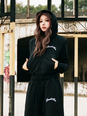 BLACK8MOB街头连帽拉链卫衣